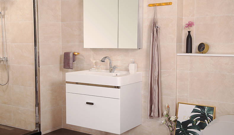 Banner collage large image